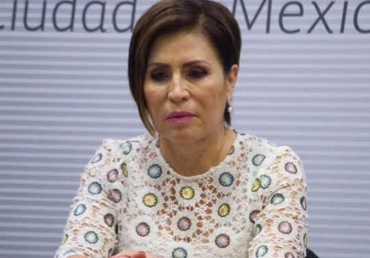 ROSARIO ROBLES PONE QUEJA ANTE CNDH