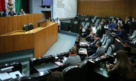 CONGRESO SUSPENDE SESIONES ORDINARIAS