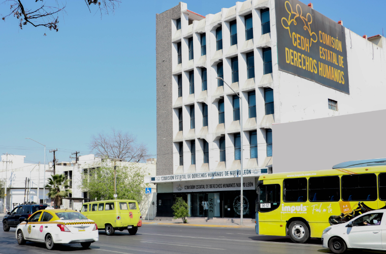 EMITE CEDHNL RECOMENDACIÓN POR FALTA DE SANA DISTANCIA EN TRANSPORTE PÚBLICO