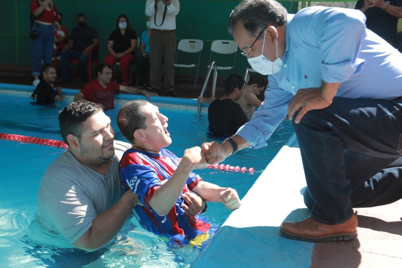 REACTIVA ESCOBEDO TERAPIAS ACUÁTICAS