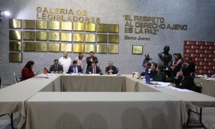 APRUEBAN EN COMISIÓN SEGUNDA VUELTA DE REFORMA INTEGRAL A LA CONSTITUCIÓN