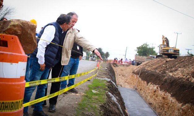 SUPERVISA MIJES CONSTRUCCIÓN DE PLUVIAL EN LA FOMERREY 9