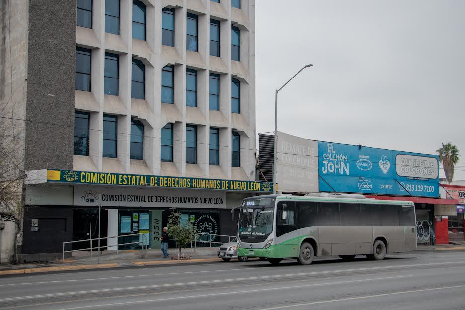 SOLICITA CEDHNL A MOVILIDAD EFICIENTAR EL TRANSPORTE PÚBLICO