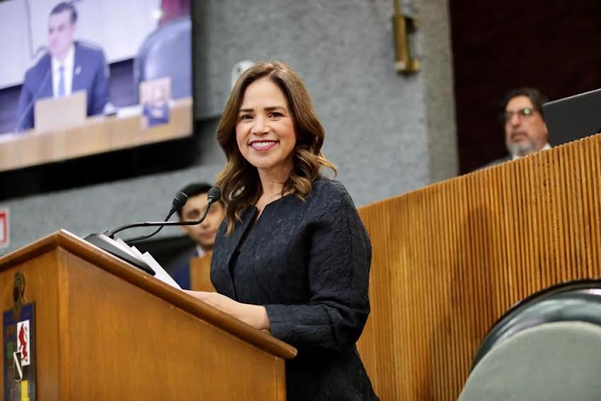 PROPONE IVONNE INSTALAR CÁMARAS EN ESCUELAS