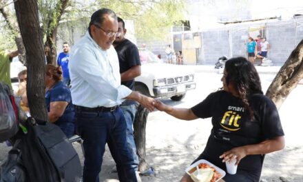 CONTINÚA ESCOBEDO APOYANDO A FAMILIAS AFECTADAS POR INCENDIO