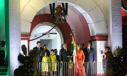 ESCOBEDO VIBRA AL GRITO DE ¡VIVA MÉXICO!