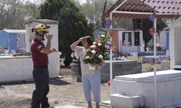 CON MOTIVO DEL DÍA DE LAS MADRES,ESCOBEDO REALIZAN OPERATIVO EN PANTEONES