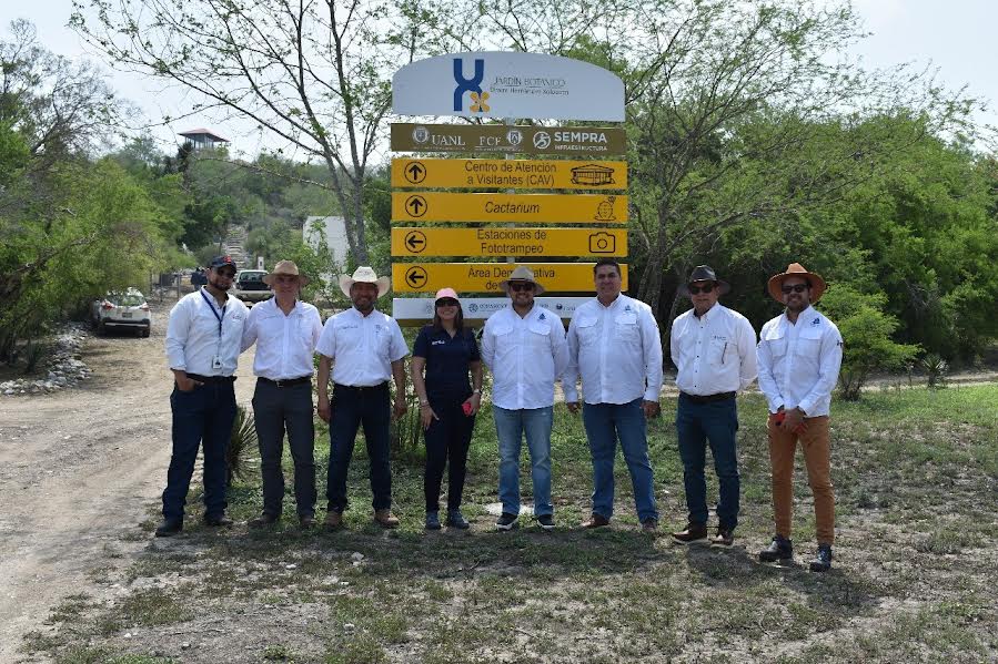 RECIBE DANATIVO UANL PARA INSTALAR PANALES SOLARES