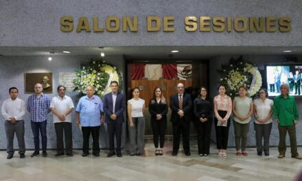 CONMEMORA CONGRESO SU BICENTENARIO