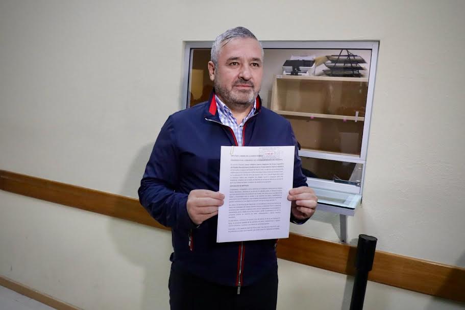 Propone Javier Caballero garantizar por ley medicamentos gratuitos