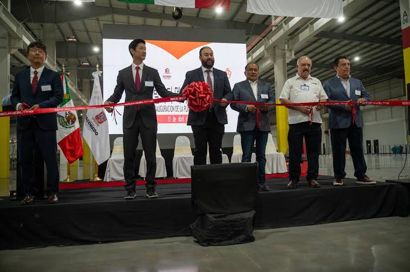 DA ESCOBEDO LA BIENVENIDA A SEOJIN MOBILITY