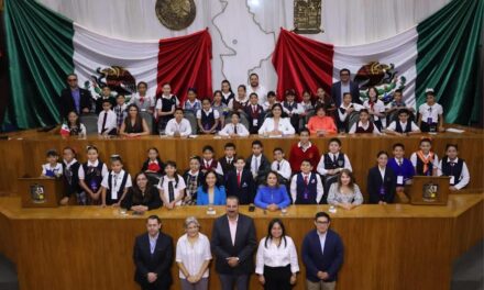 REALIZAN PARLAMENTO INFANTIL EN EL CONGRESO
