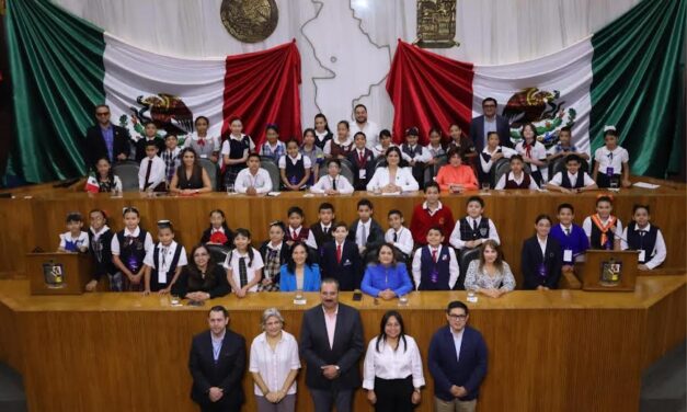 REALIZAN PARLAMENTO INFANTIL EN EL CONGRESO