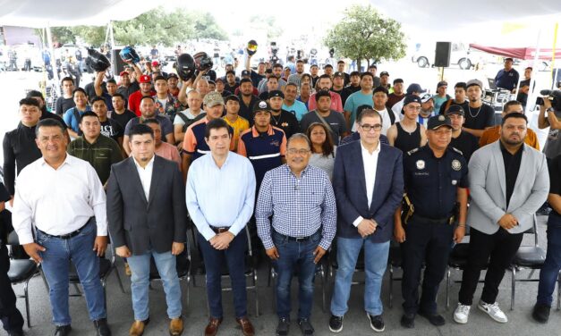 ARRANCA ESCOBEDO CAMPAÑAPARA REGULARIZAR MOTOCICLISTAS