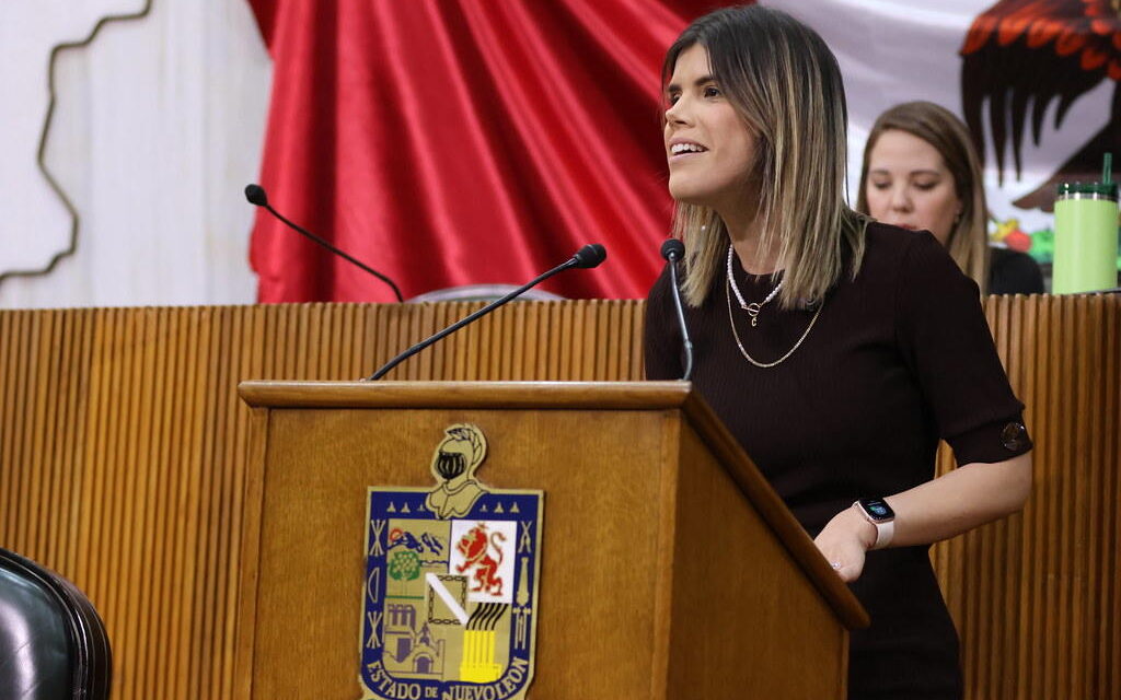 PLANTEA CLAUDIA CABALLERO PROTECCIÓN DE MENORES EN HOTELES