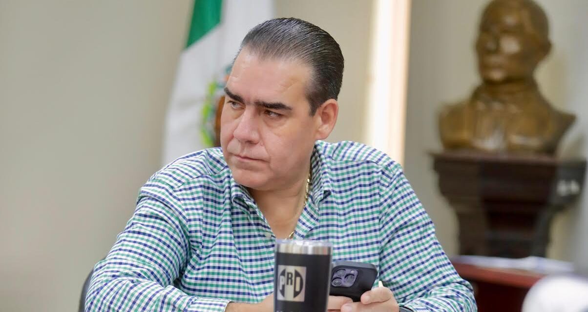 PLANTEA HERIBERTO TREVIÑO REFORMA DE CIBERACOSO