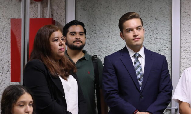 LLAMA JESÚS ELIZONDO SALAZAR A EXPEDIR LEY DE CIBERPROTECCIÓN A MENORES