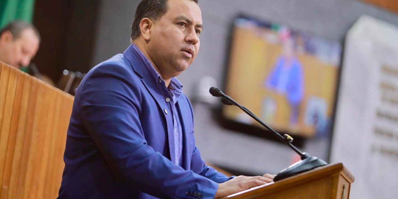 EXHORTA JOSÉ MANUEL VALDEZ GARANTIZAR BECAS EDUCATIVAS EN ZONA RURAL