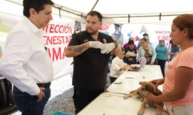 ACERCAN ESCOBEDO SERVICIOS Y ATENCIÓN VETERINARIA