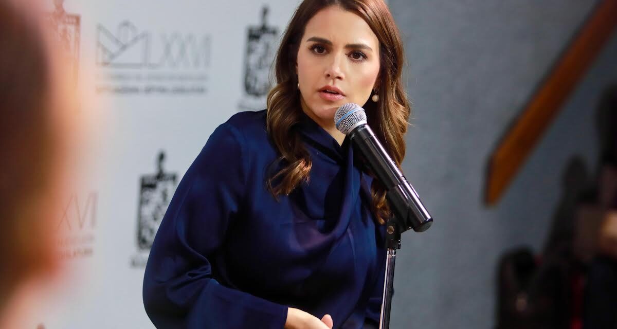 ALETARA LORENA DE LA GARZA A BANCOS Y CALIFICADORAS POR OPERAR SIN TESORERO GOBIERNO ESTATAL