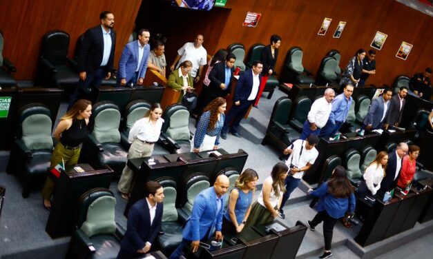 APRUEBA CONGRESO DISMINUIR EDAD PARA OCUPAR CARGOS
