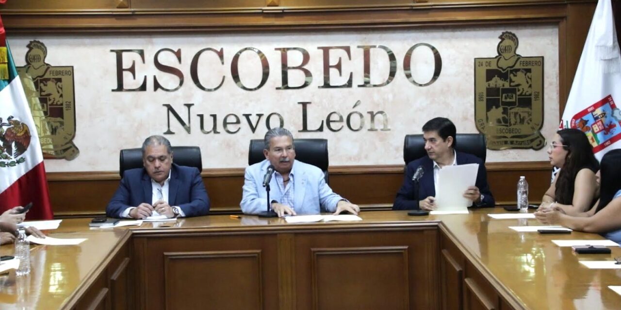 CABILDO AUTORIZA LICENCIA PARA ANDRÉS MIJES