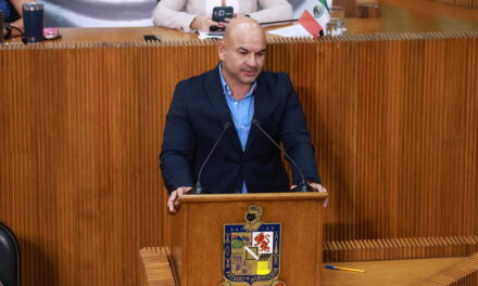 PIDE JOSÉ LUIS SANTOS INVESTIGAR AUMENTO DE TARIFAS DE AYD