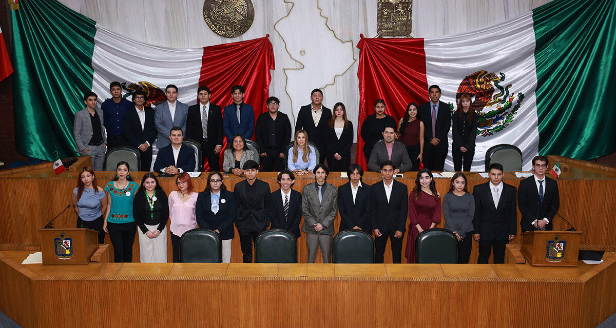 LLAMA PRESIDENTA DEL CONGRESO A JÓVENES PARA QUE SEAN AGENTES DE CAMBIO